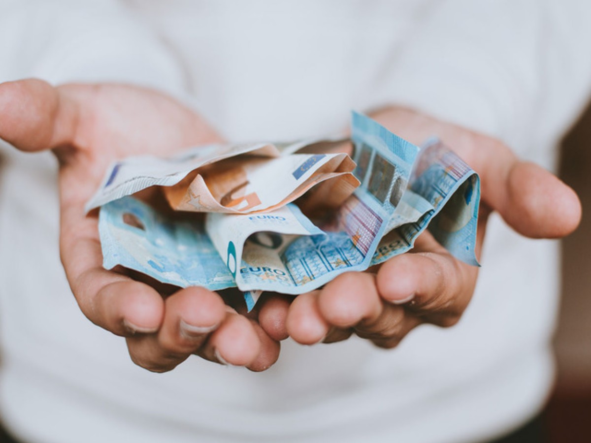 financial support 2